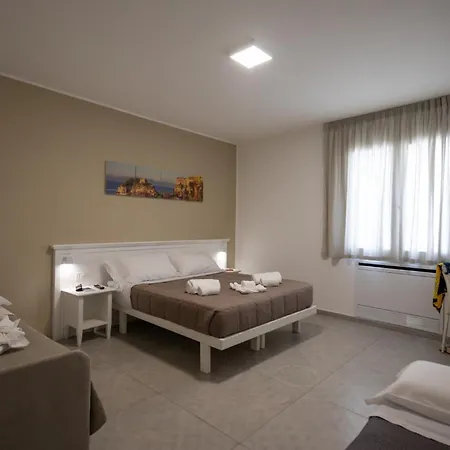 Bed & Breakfast Allison By Kalavria Holidays Tropea